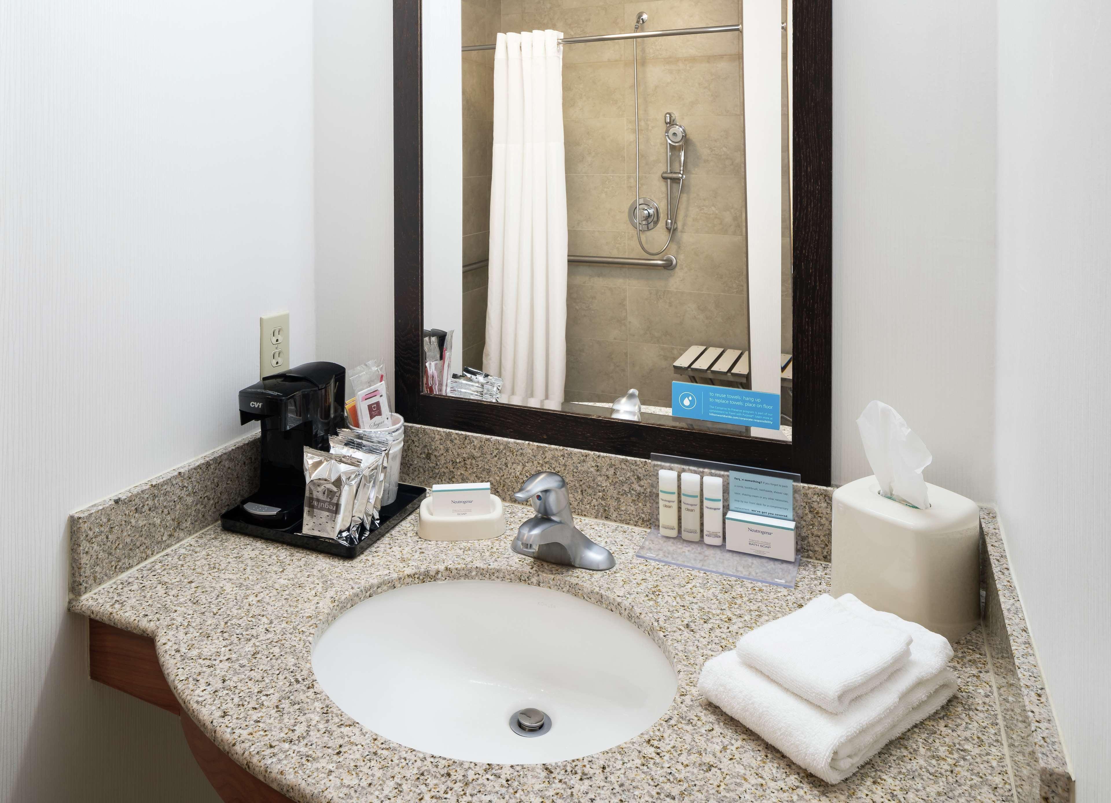 Hampton Inn & Suites Clovis Airport North Bagian luar foto