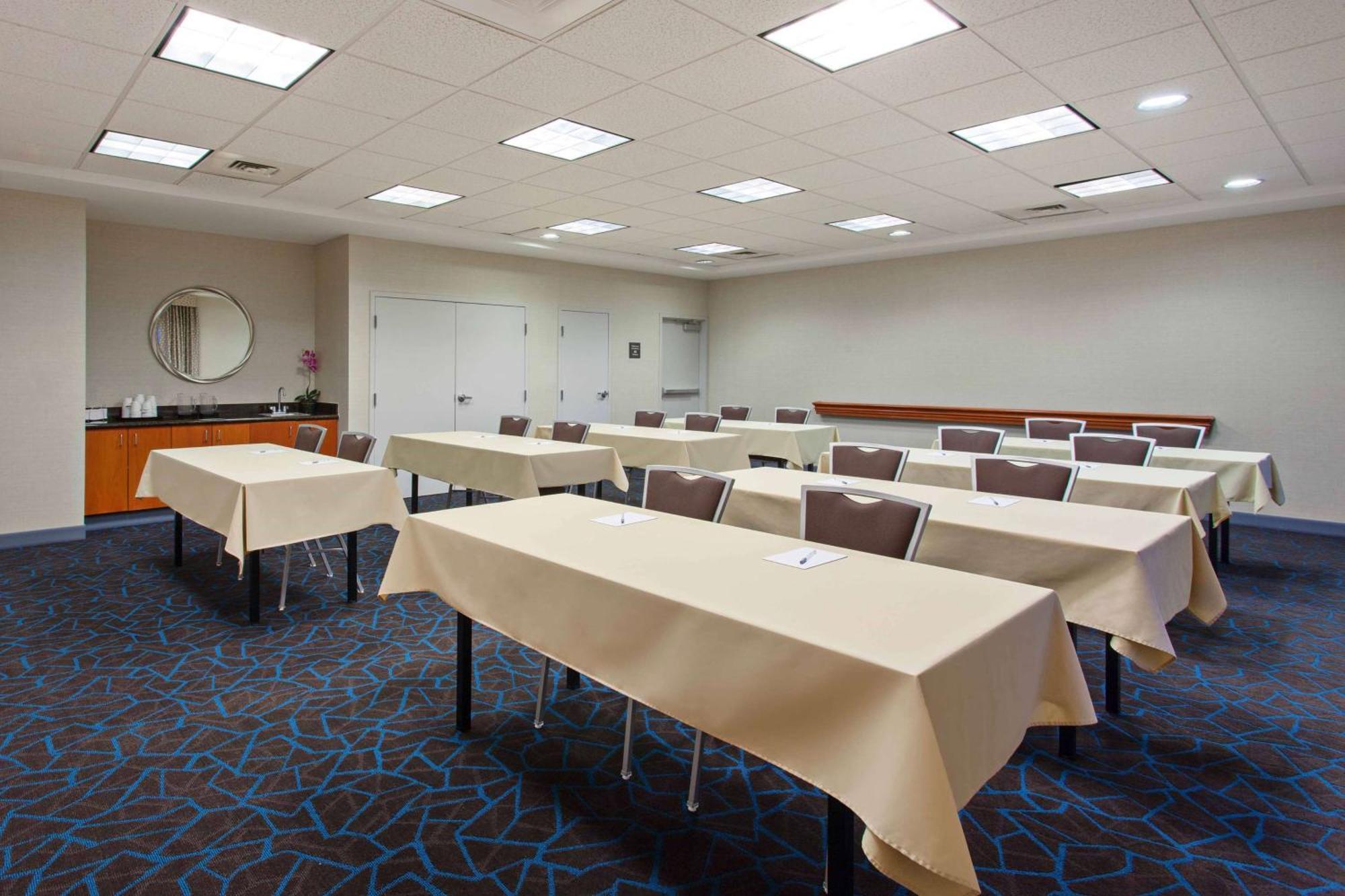 Hampton Inn & Suites Clovis Airport North Bagian luar foto